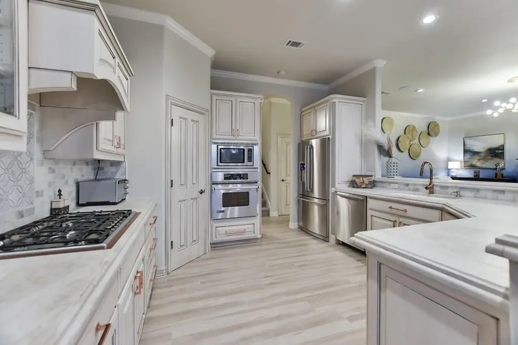 1517 Osprey Ridge Loop Lago Vista TX 78645