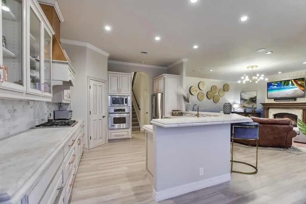 1517 Osprey Ridge Loop Lago Vista TX 78645