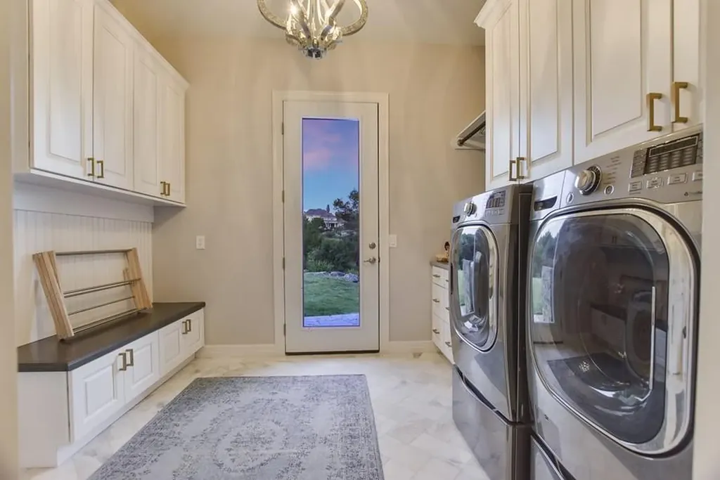 1517 Osprey Ridge Loop Lago Vista TX 78645