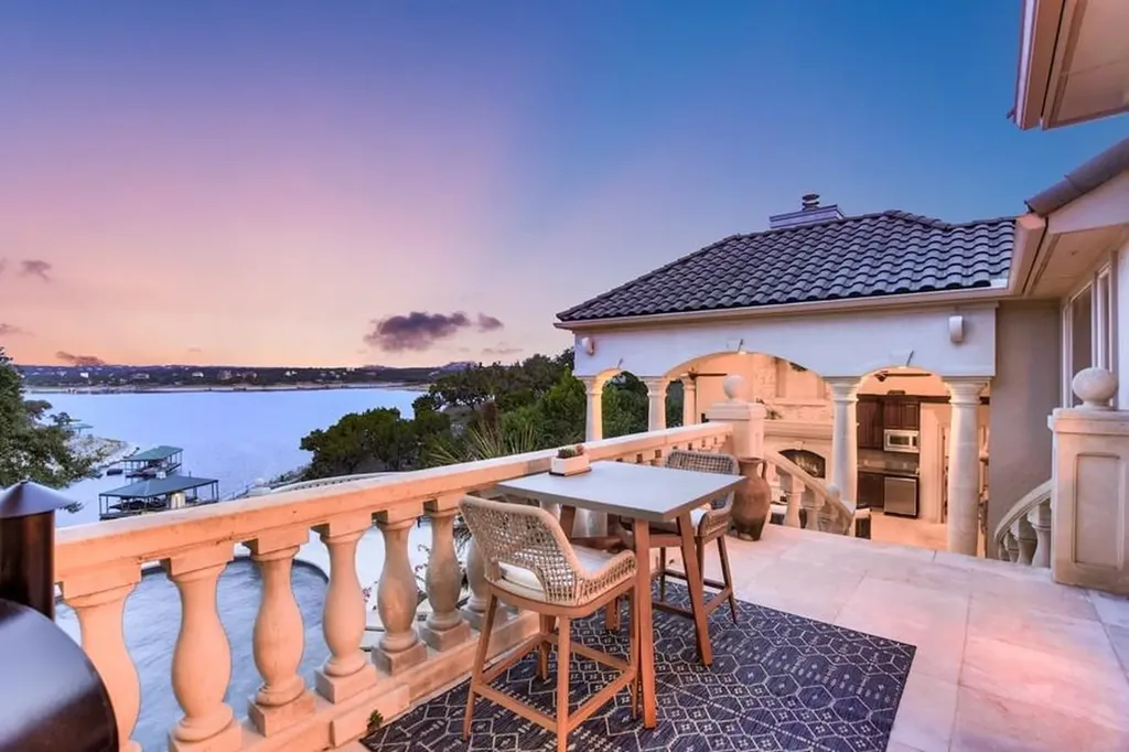 1517 Osprey Ridge Loop Lago Vista TX 78645