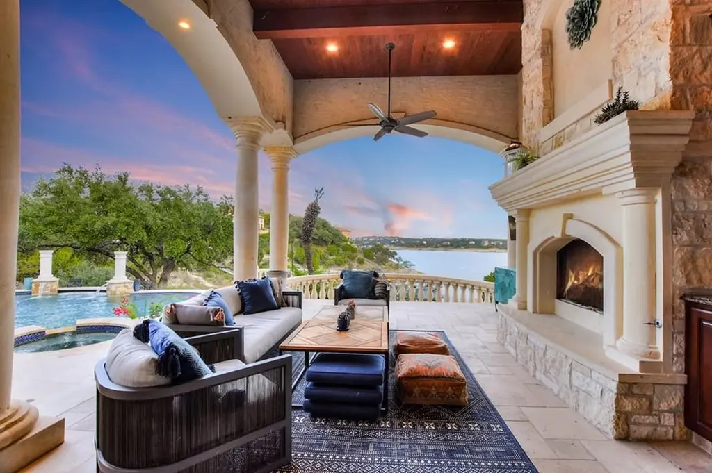 1517 Osprey Ridge Loop Lago Vista TX 78645