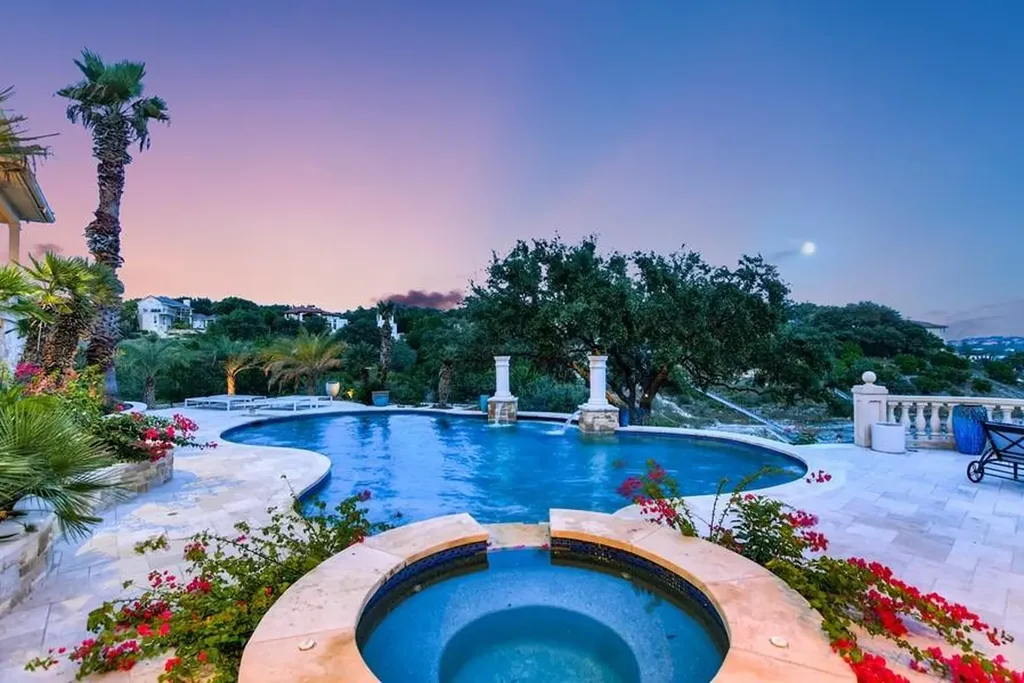 1517 Osprey Ridge Loop Lago Vista TX 78645