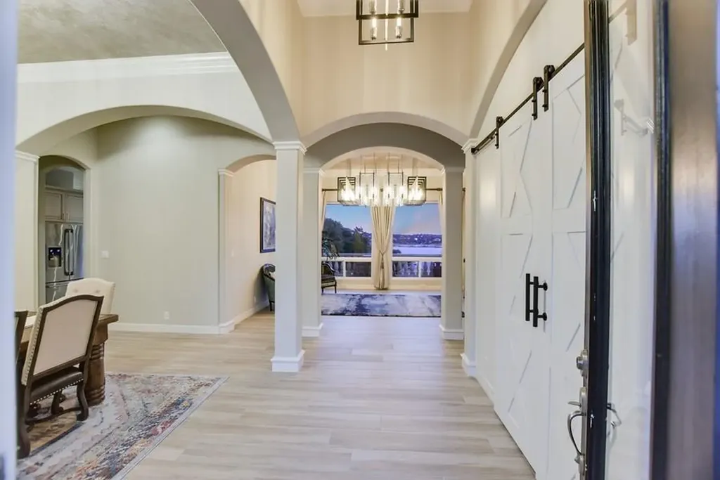 1517 Osprey Ridge Loop Lago Vista TX 78645