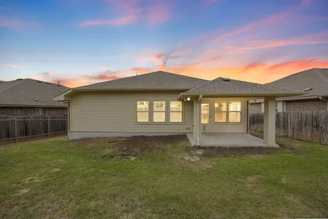 116 Kirkhill Street Hutto TX 78634