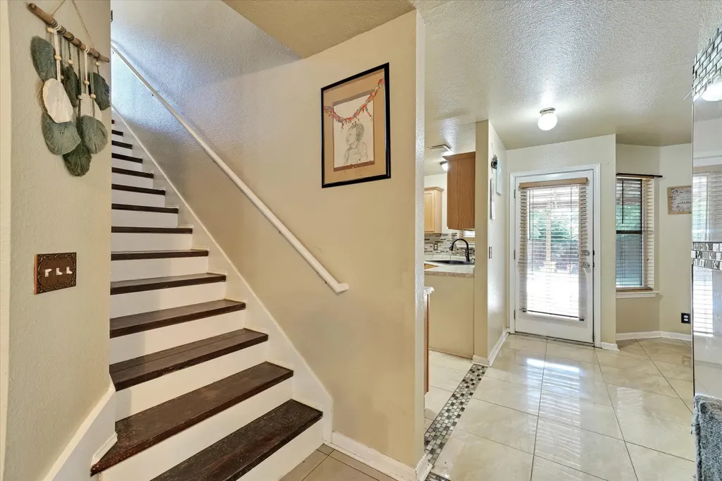 2601 Highcloud Drive Lockhart TX 78644