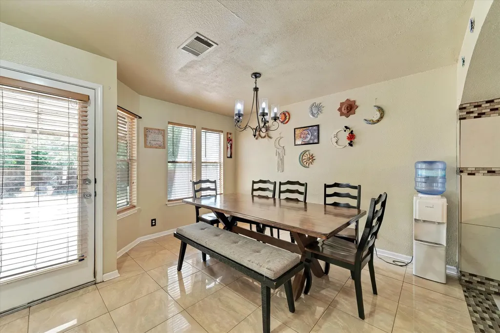 2601 Highcloud Drive Lockhart TX 78644
