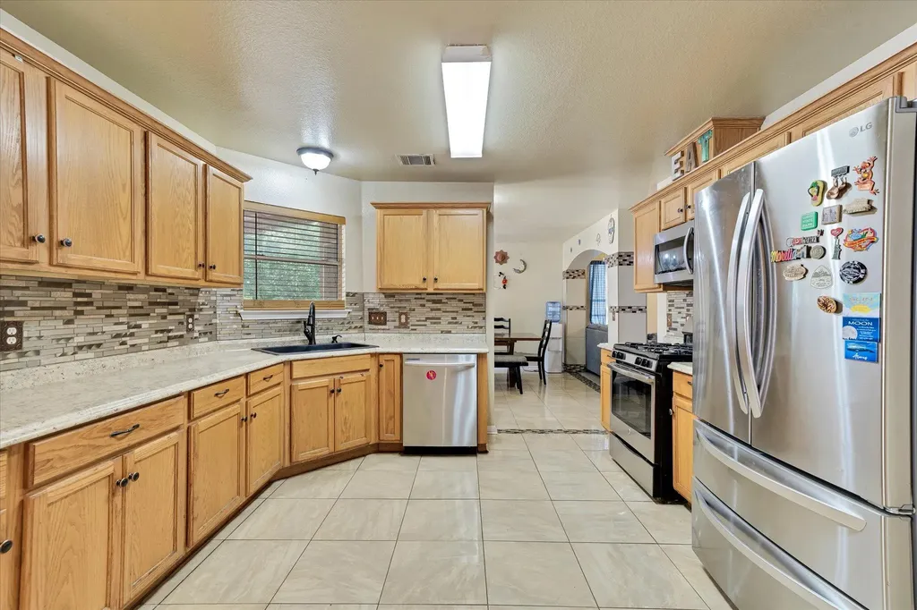 2601 Highcloud Drive Lockhart TX 78644