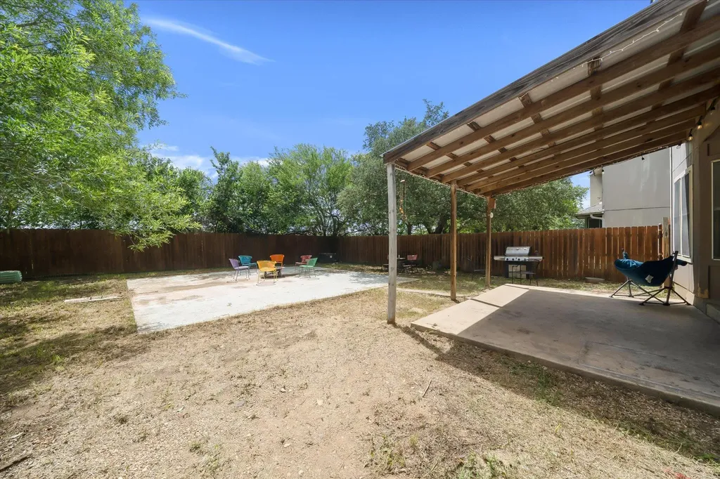 2601 Highcloud Drive Lockhart TX 78644