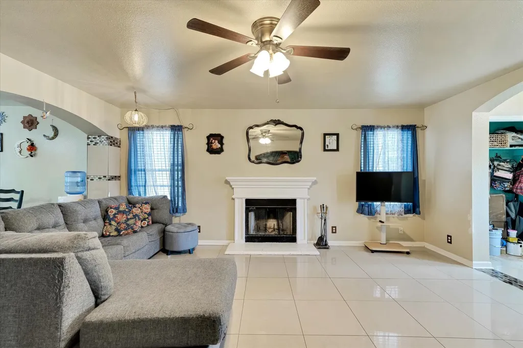 2601 Highcloud Drive Lockhart TX 78644