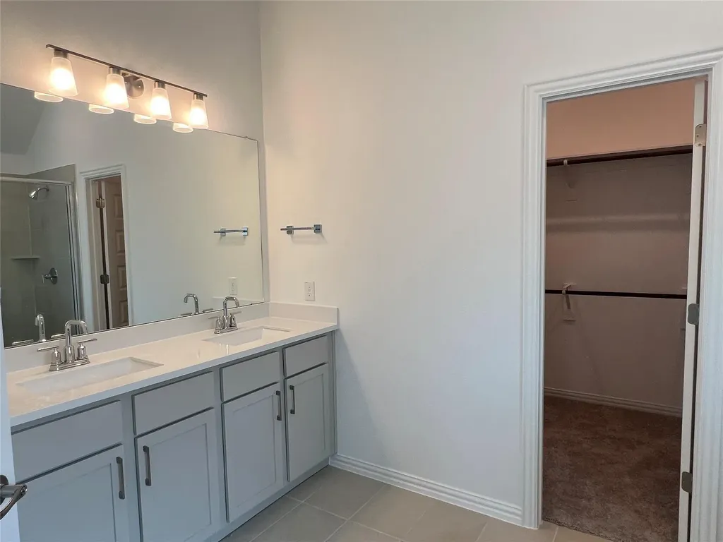 276 Du Bois Lane Kyle TX 78640