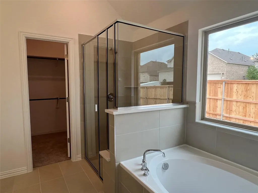 276 Du Bois Lane Kyle TX 78640
