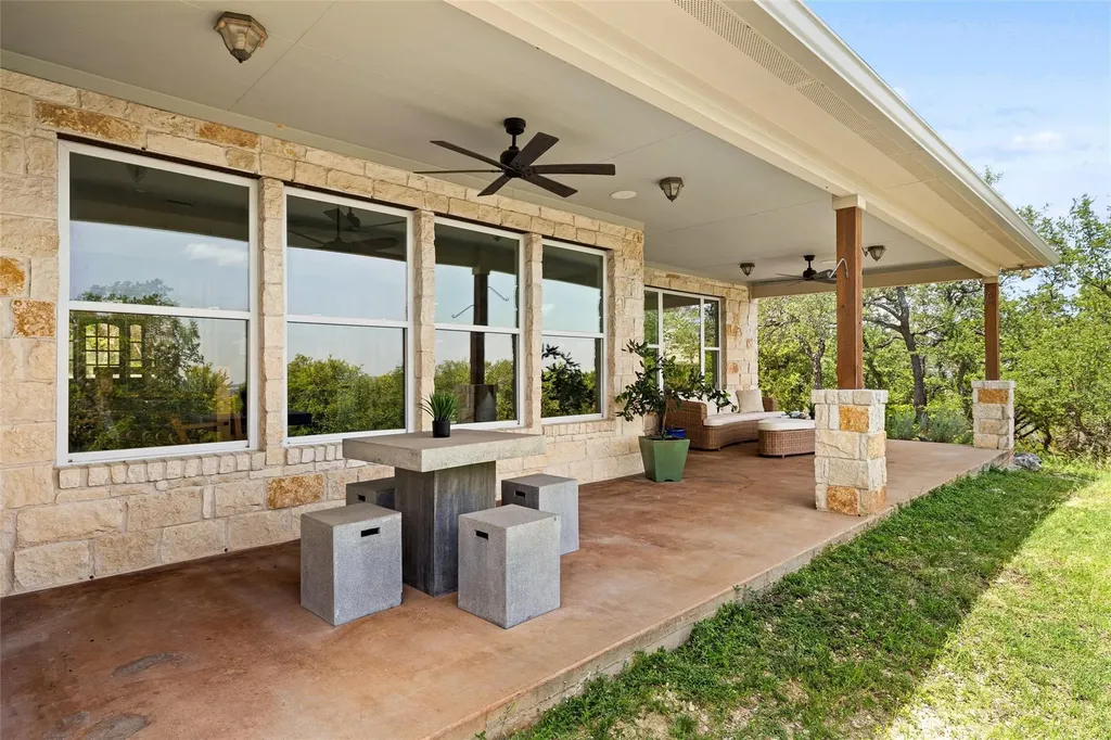 251 Seth Haven Dripping Springs TX 78620