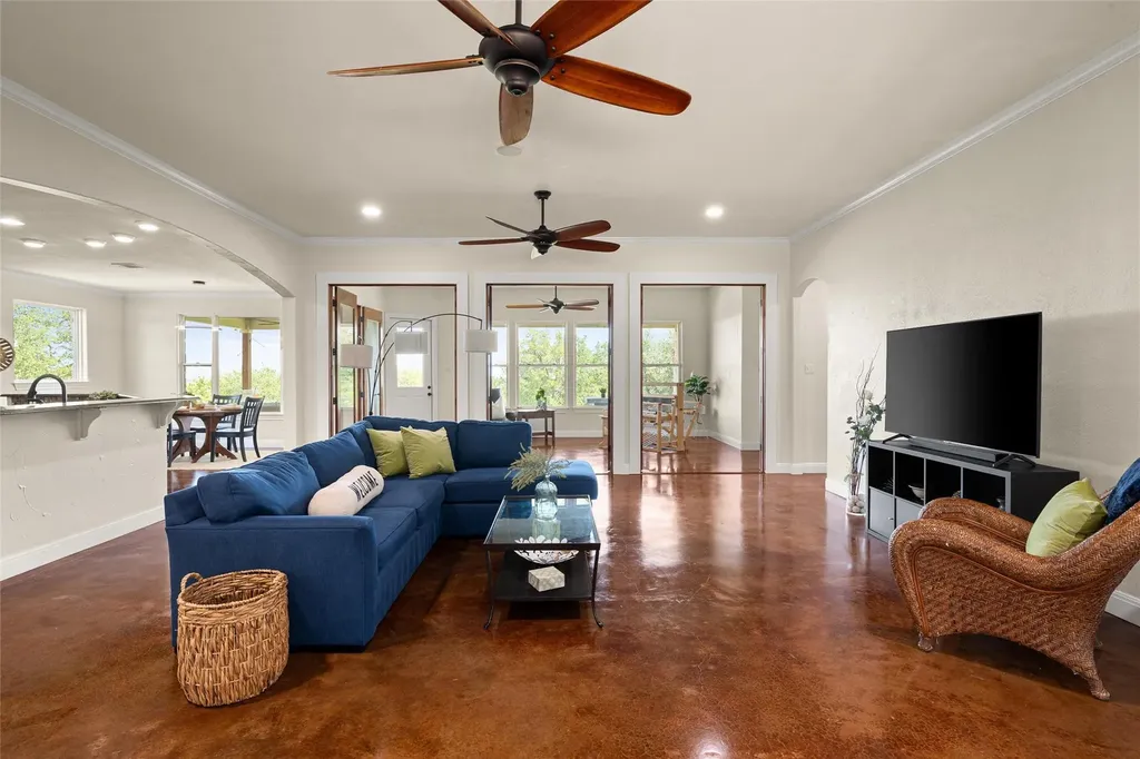 251 Seth Haven Dripping Springs TX 78620