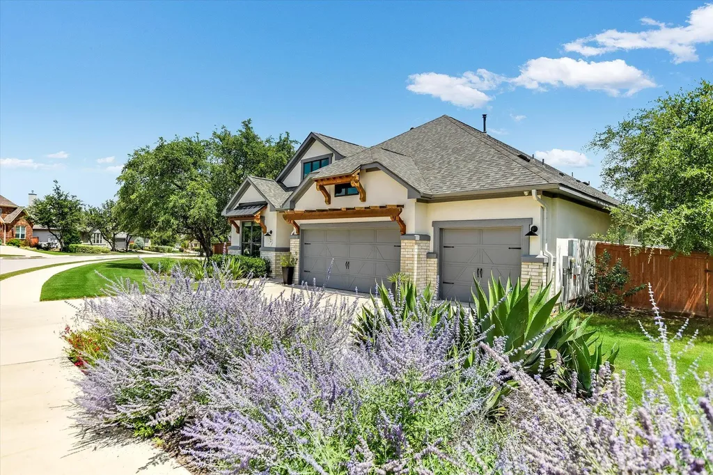 205 Axis Loop Georgetown TX 78628