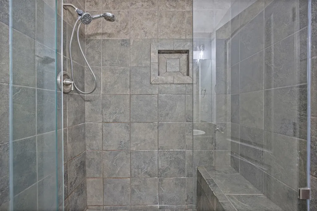 6000 Shepherd Mountain Cove Austin TX 78730