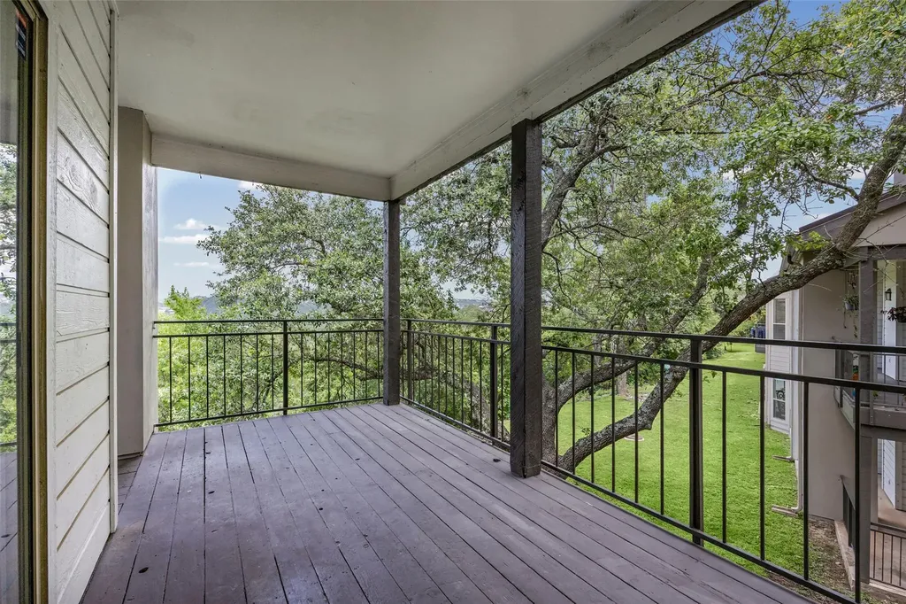 6000 Shepherd Mountain Cove Austin TX 78730