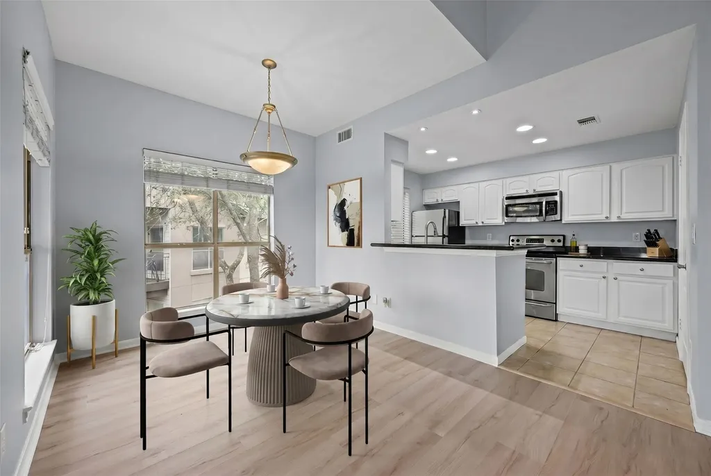 6000 Shepherd Mountain Cove Austin TX 78730