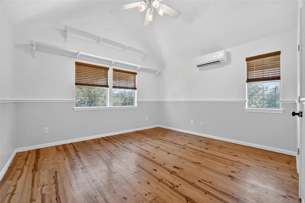 203 Oxbow Trail Marble Falls TX 78654