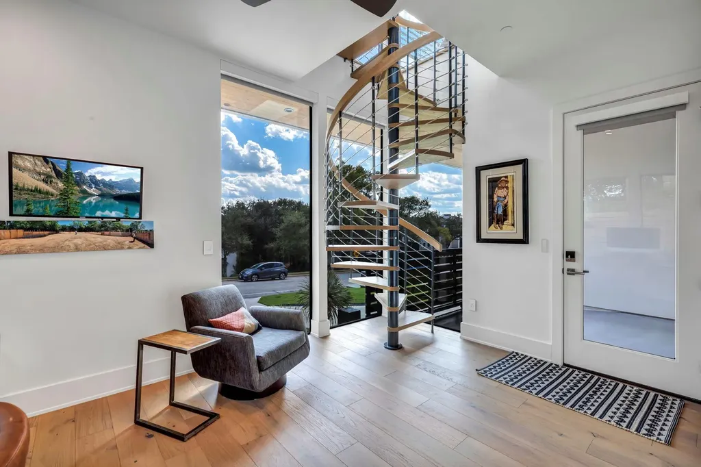 4811 Timberline Drive Austin TX 78746