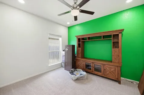 2984 Grove Terrace Seguin TX 78155