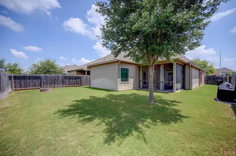 2984 Grove Terrace Seguin TX 78155