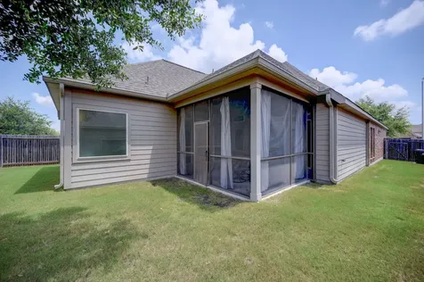 2984 Grove Terrace Seguin TX 78155