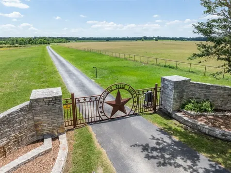 1580 County Road 377 Caldwell TX 77836