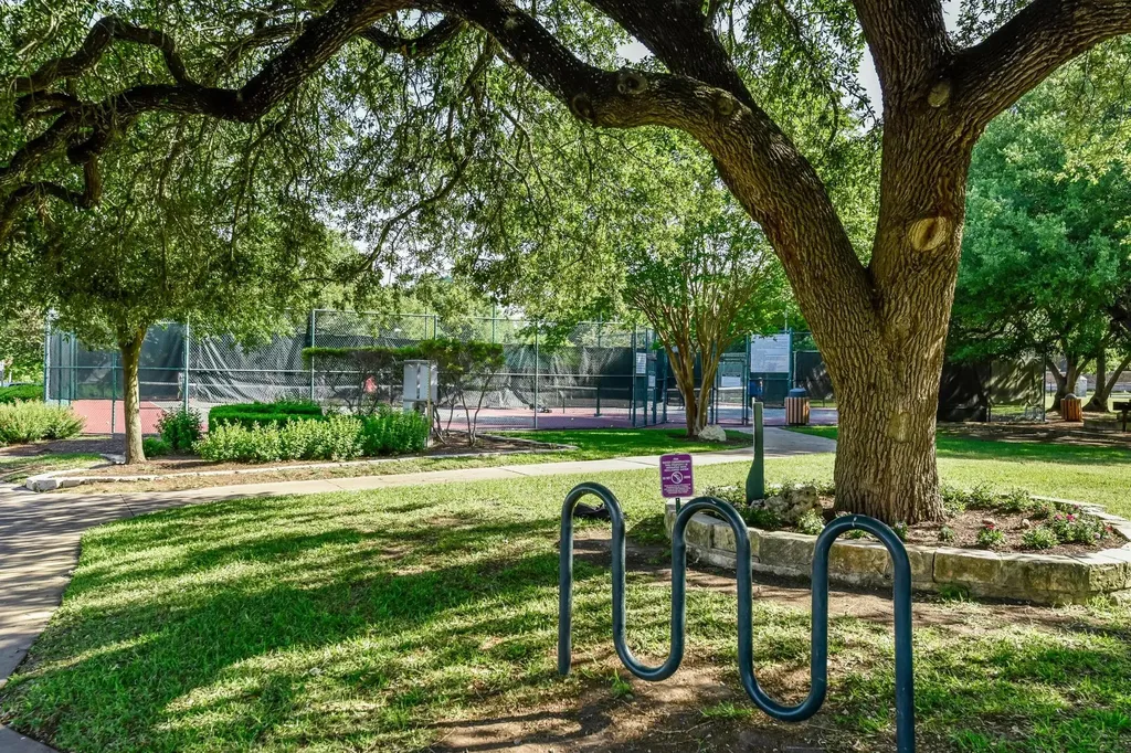 4013 Harvey Penick Drive Round Rock TX 78664