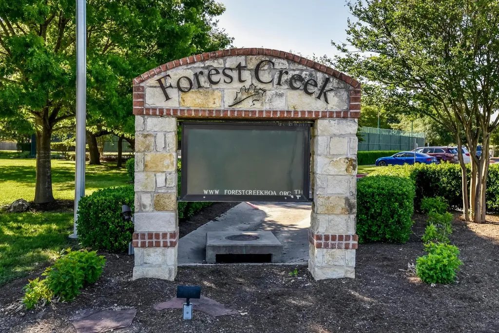 4013 Harvey Penick Drive Round Rock TX 78664