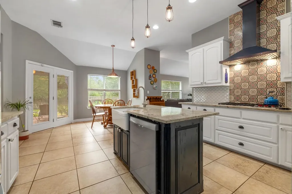 4013 Harvey Penick Drive Round Rock TX 78664