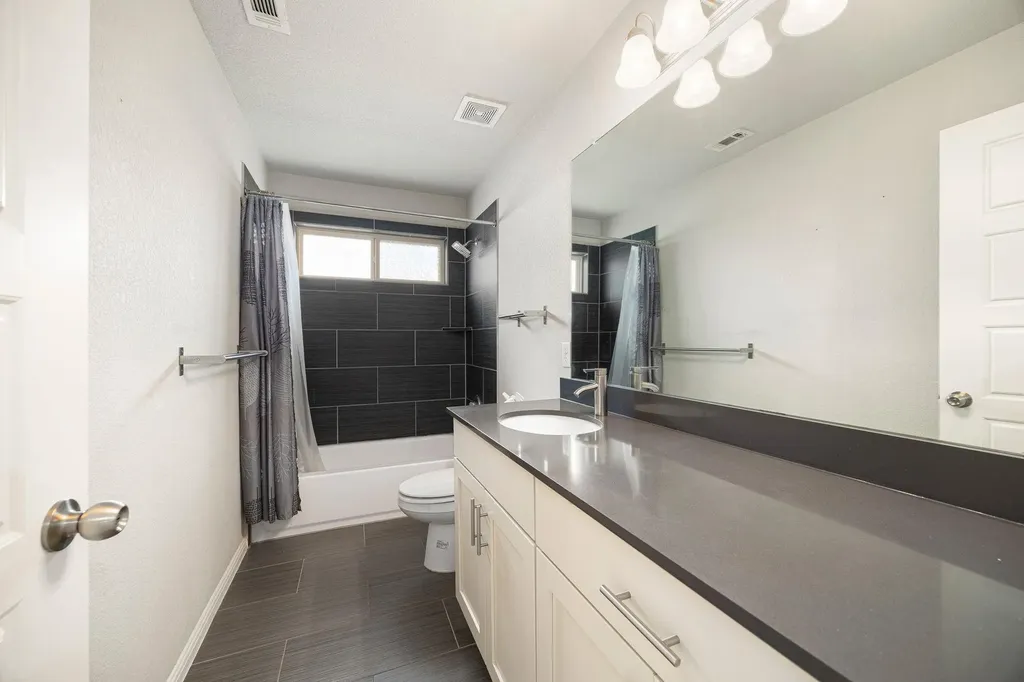5805 Shaded Cottage Court Austin TX 78744