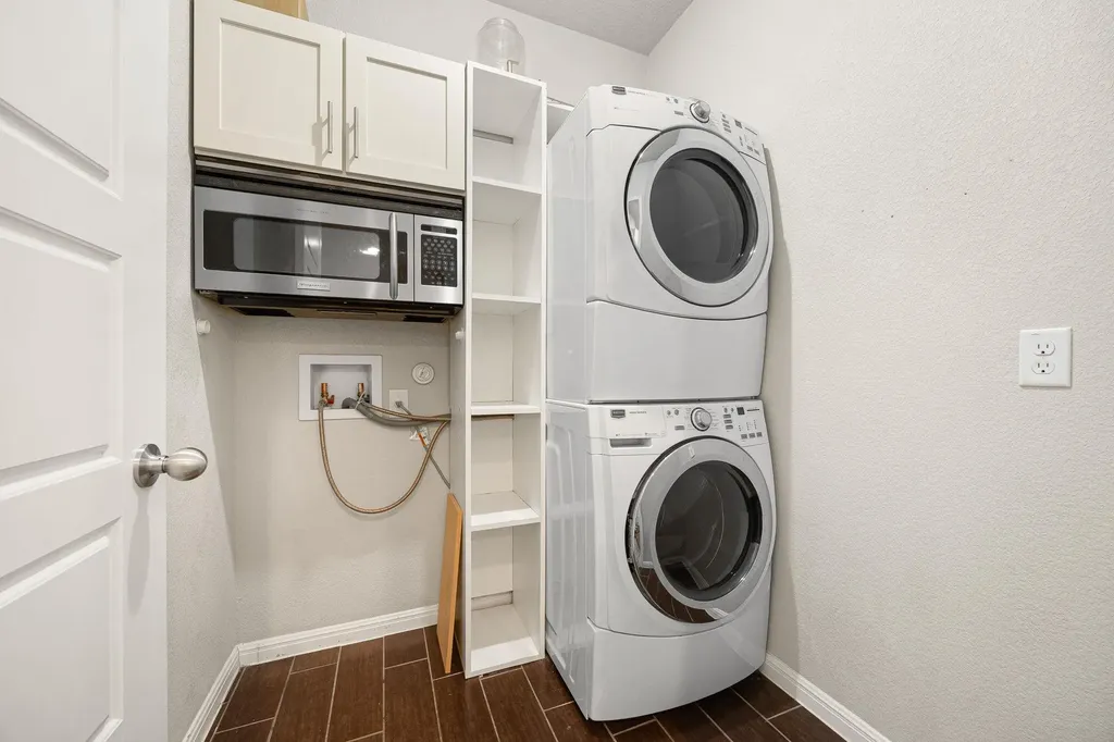 5805 Shaded Cottage Court Austin TX 78744