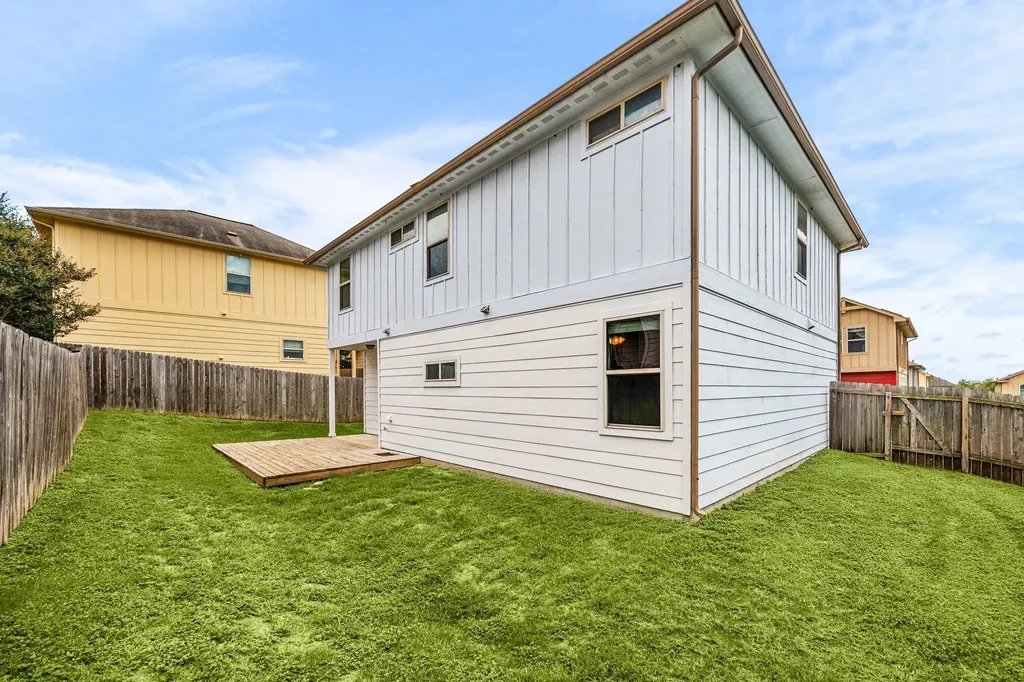 5805 Shaded Cottage Court Austin TX 78744