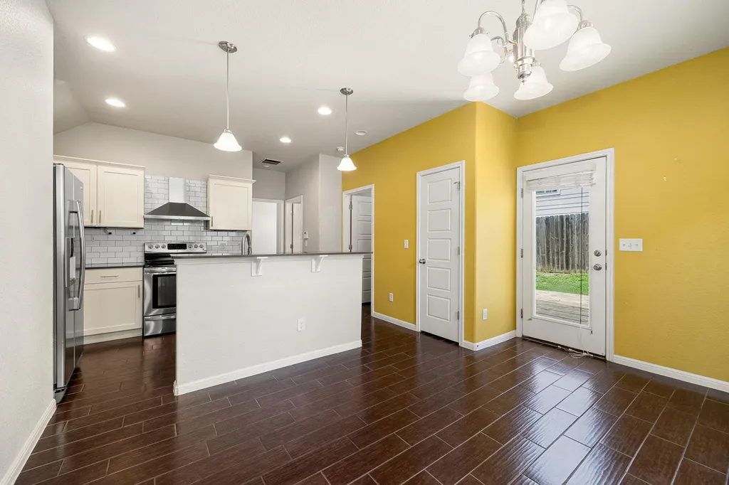 5805 Shaded Cottage Court Austin TX 78744