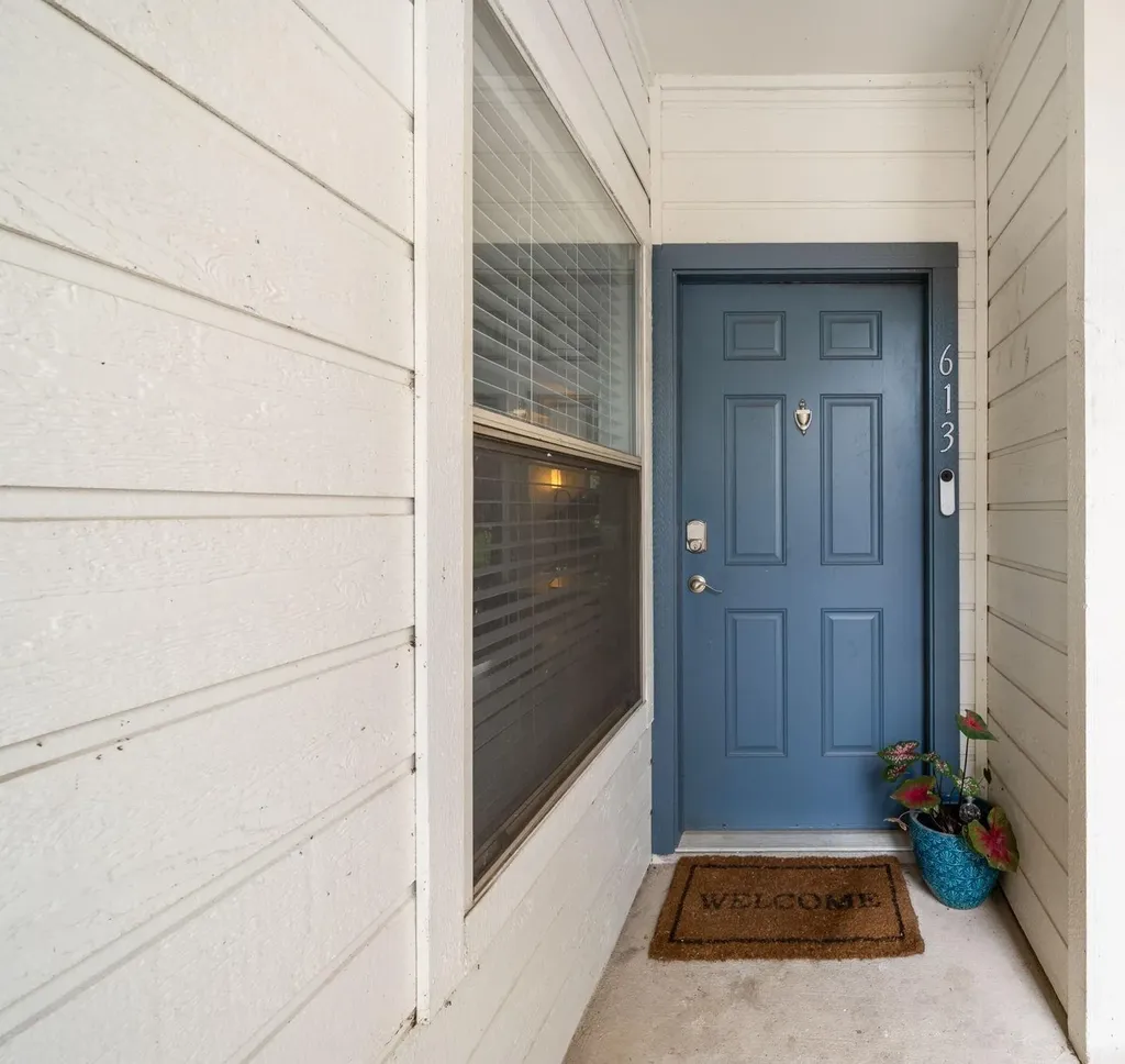 6000 Shepherd Mountain Cove Austin TX 78730