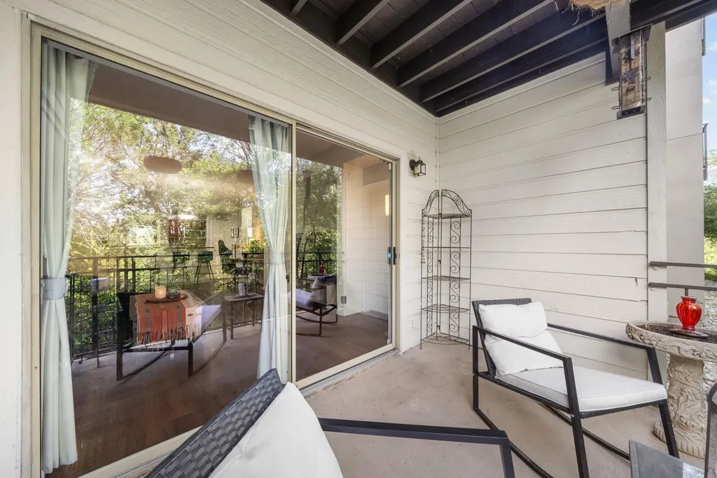 6000 Shepherd Mountain Cove Austin TX 78730