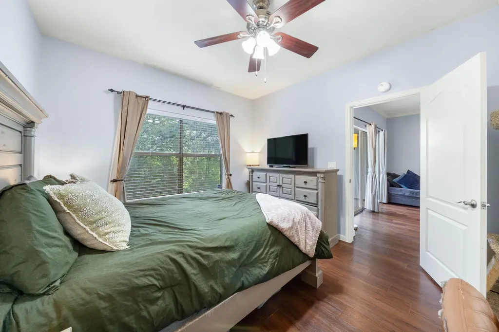 6000 Shepherd Mountain Cove Austin TX 78730