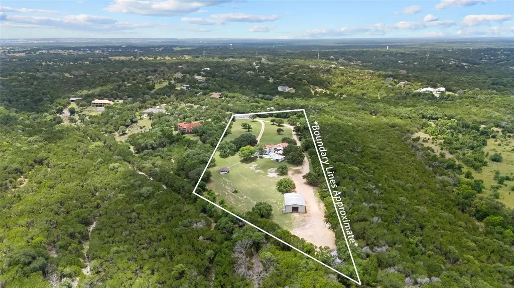 6750 N Lakeview Drive Salado TX 76571