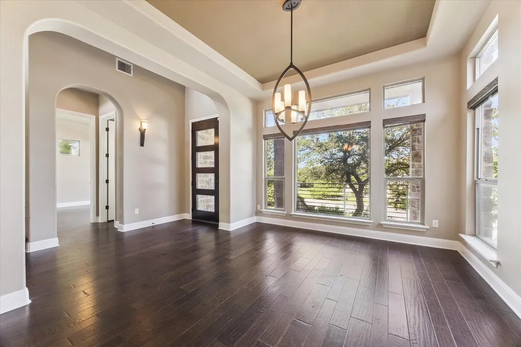101 Stephanie Lane Austin TX 78738