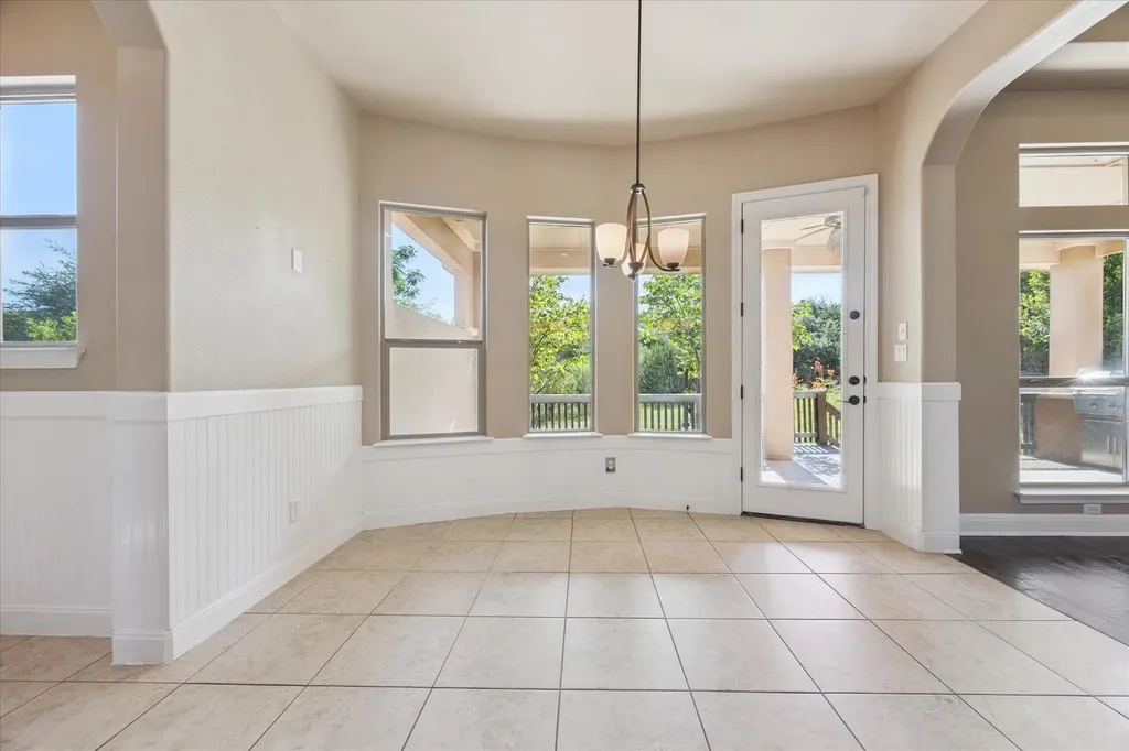 101 Stephanie Lane Austin TX 78738