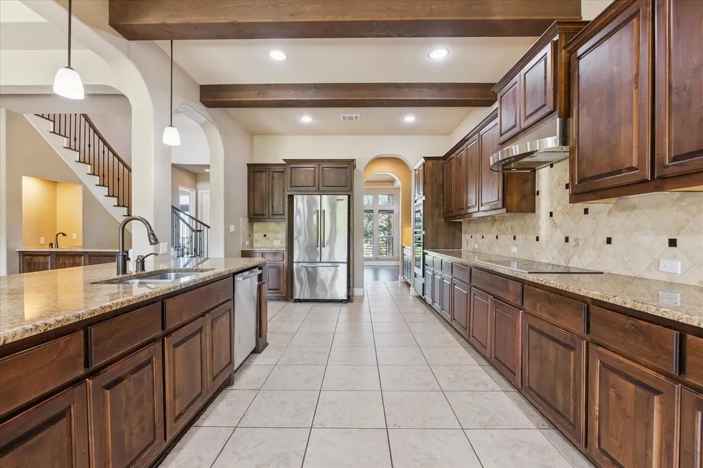 101 Stephanie Lane Austin TX 78738