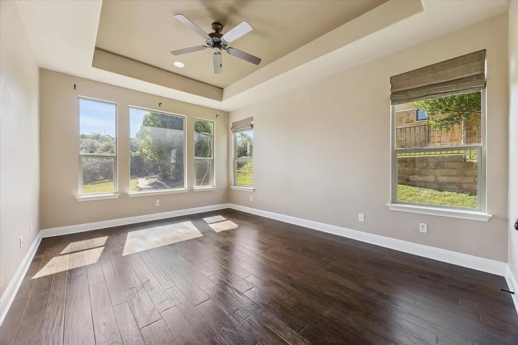 101 Stephanie Lane Austin TX 78738