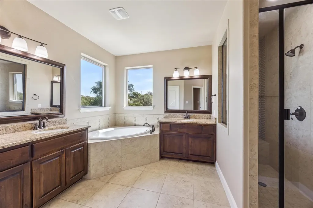 101 Stephanie Lane Austin TX 78738