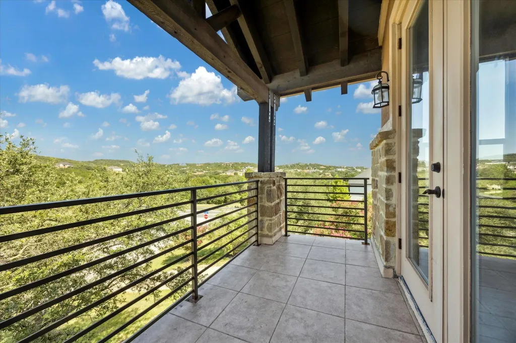 101 Stephanie Lane Austin TX 78738