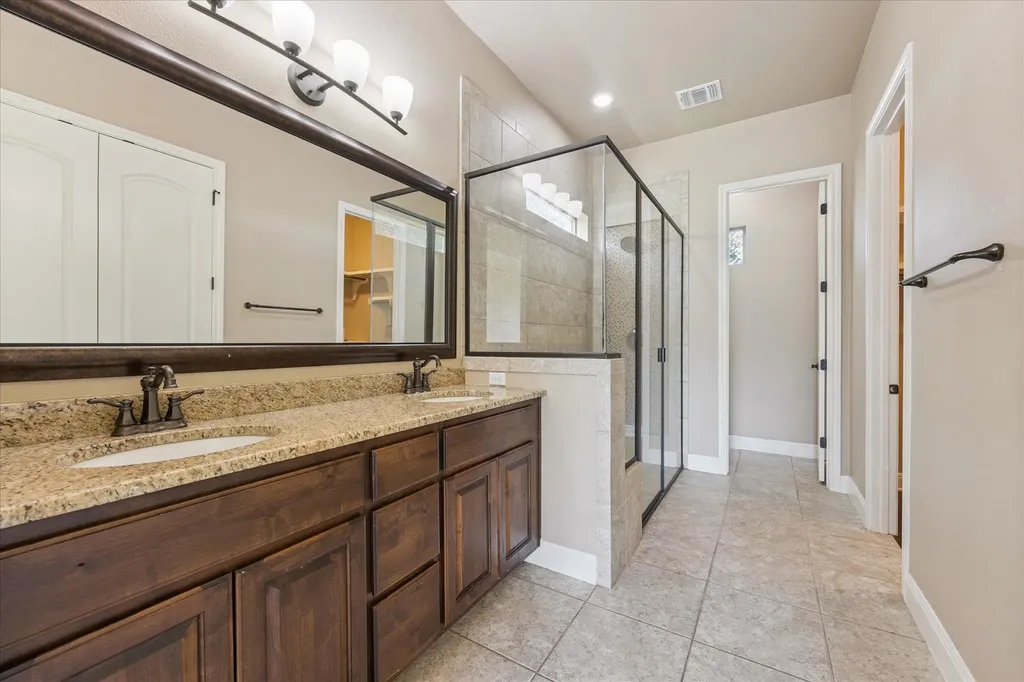 101 Stephanie Lane Austin TX 78738