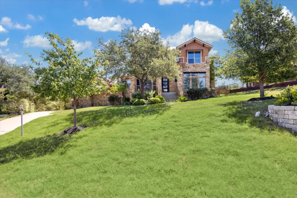 101 Stephanie Lane Austin TX 78738