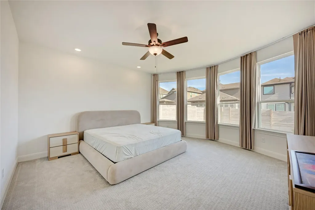 316 Regatta Trail Leander TX 78641