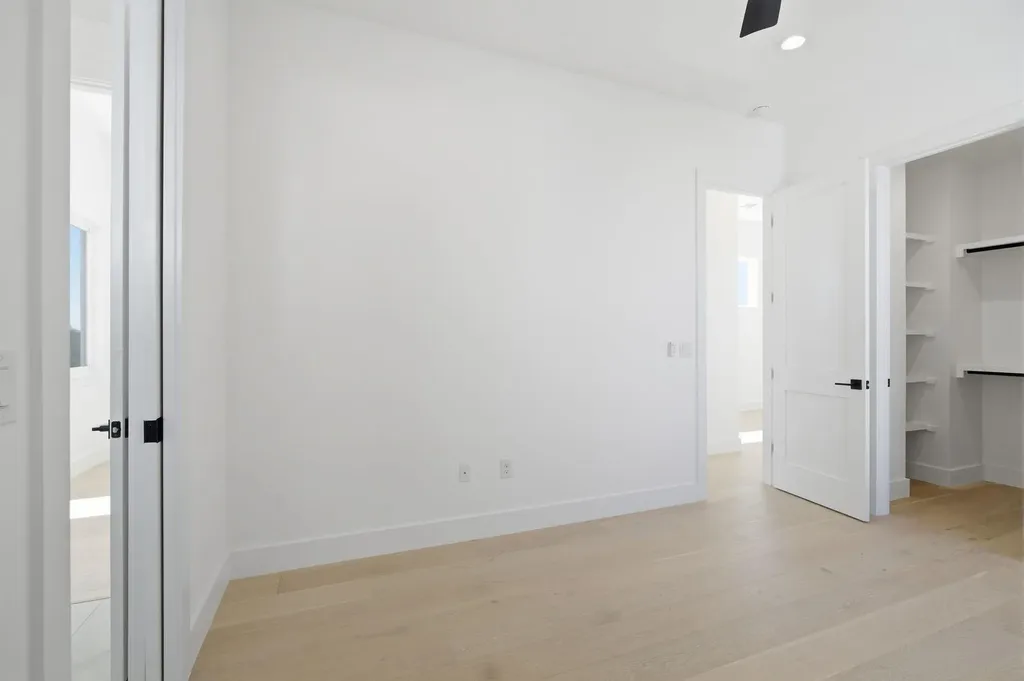 400 Post Road Drive Austin TX 78704