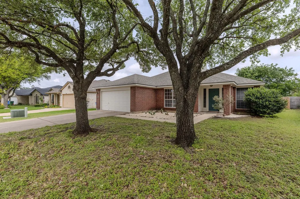 15725 Cadoz Drive Austin TX 78728