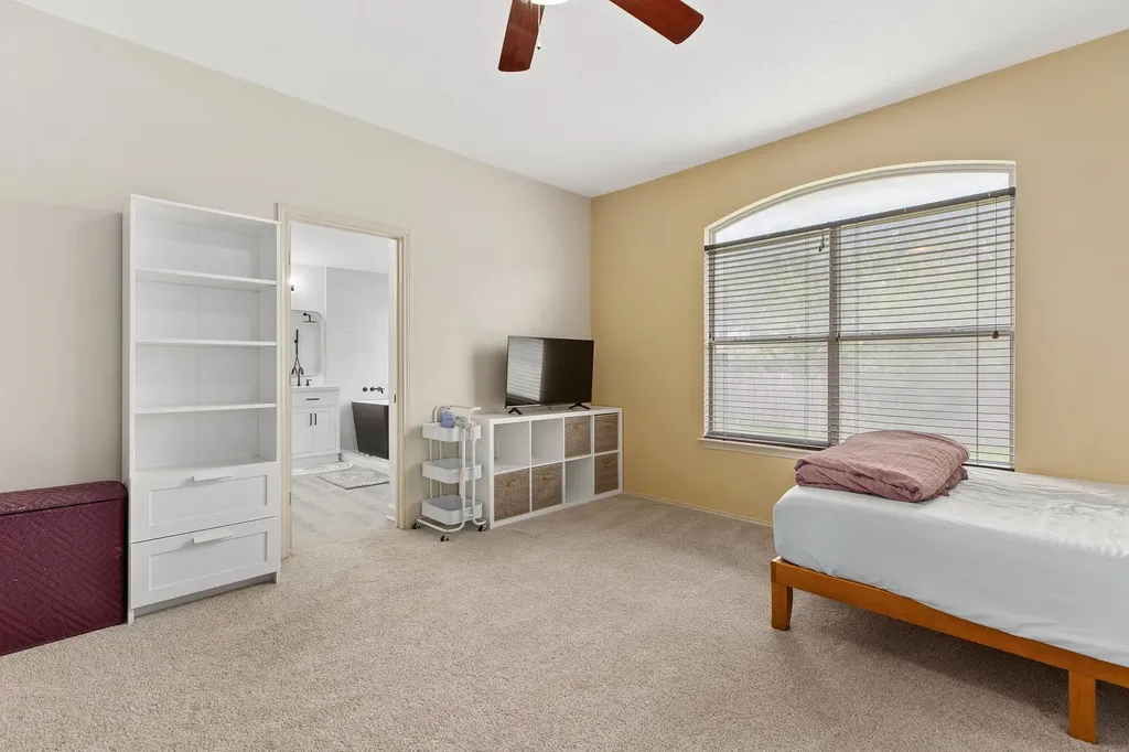 15725 Cadoz Drive Austin TX 78728